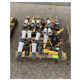 PALLET WITH ASSORTED BANJO VALVES WITH STRAINERS