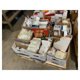 ASSORTED WALL OUTLET COVERS AND SWITCHES