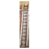 28' EXTENSION LADDER