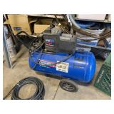 DEVILBISS 4 HP 30 GAL. AIR COMPRESSOR