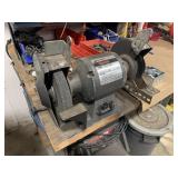 3/4 HP, 8', BLACK & DECKER BENCH GRINDER