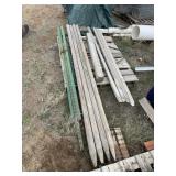 PALLET WITH ASSORTED WOOD & METAL STAKES