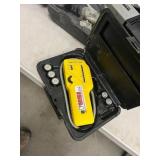 LEAK DETECTOR