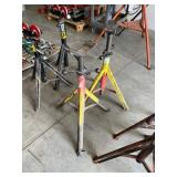 V HEAD STANDS