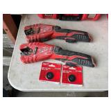 MILWAUKEE CORDLESS COPPER PIPE CUTTERS