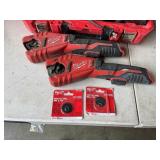 MILWAUKEE CORDLESS COPPER PIPE CUTTERS