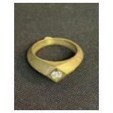 Unmarked Gold Colored Ring With Precious Stone (Si
