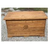 Oak Trunk - Blanket Chest With Leaf Decoration 23"