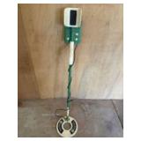 Famous Trails Metal Detector 10"X45"