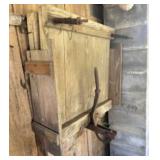 Early Tobacco Press 36"X36"
