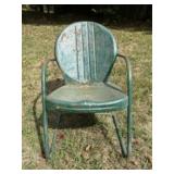 Vintage Clamshell Mid Century Patio Chair 24"X29"X