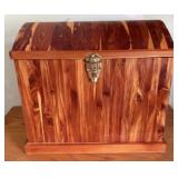 Petite Cedar Chest With Tray 14"X19"X17"