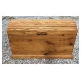 Oak Trunk - Blanket Chest With Cedar Lining With I