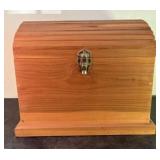 Handcrafted Natural Finish Table Top Chest With Tr
