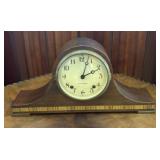Vintage Seth Thomas Mantle Clock with Key - 16"x"x