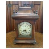 Vintage Quartz Mantel Clock with Hidden Valuables