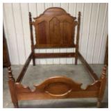 Antique Victorian Style Full Size Bed 60"X81"X72"