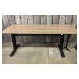 Electric Height Adjustable Standing Desk With Wood