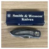 Smith-Wesson CH300 Cutting Horse Pocket Knife With