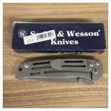 Smith-Wesson SW3500 Frame Lock Non Serrated Pocket