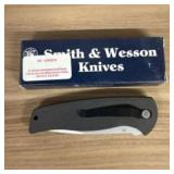 Smith-Wesson SW-3000G10 S.W.A.T. Serrated Blade Po