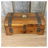 Vintage McGraw Box Co. Wooden Cedar Jewelry Box, o