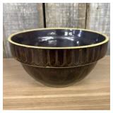 Decorated Stoneware Pottery Mixing Bowl - McCoy 10