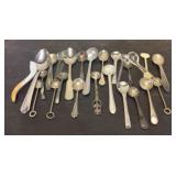 Lot Of Assorted Antique - Vintage Salt Spoons 3"