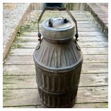 Antique 5 Gallon Oil Can 10'X10'X26'