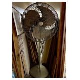 Ilgwind Model 332 Vintage Large Pedestal Fan - Ind