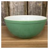 Vintage Pyrex Primary Green Mixing Bowl 8.5'X4'
