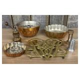 Collection of Vintage Kitchenware including Vintag