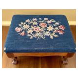 Queen Anne Style Mahogany-Finished Footstool with