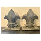 A Pair of Fleur-de-Lis Decorative Bookends with Ve