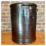 John Lauer 10-Gallon Stoneware Storage Crock, Loui