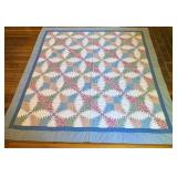 Large Hand-Quilted Cotton Pineapple Pattern Quilt