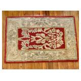 American Hooked Floral Motif Area Rug