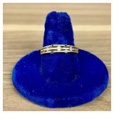 10-Karat Yellow Gold Tiered Five-Stone Band Ring (