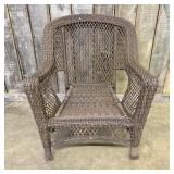 Outdoor Resin Wicker Armchair with Diamond Lattice