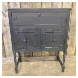 20th Century Jacobean Revival Style Painted Drop-F