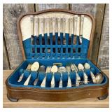 Wm. Rogers & Son Gardenia Pattern Silver-Plated Fl