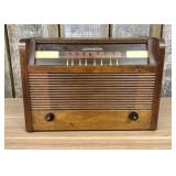 Vintage Lexington Art Deco Wood Case Tabletop AM T