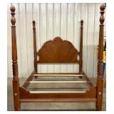 Ethan Allen British Classics Style Cherry Queen Si