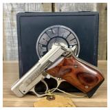 Taurus PT-22 Semi-Automatic Pistol .22 LR with 2.7