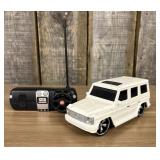 Maisto Tech Mercedes-Benz G-Class Radio Controlled