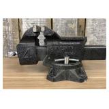 Craftsman Model 51854 Swivel Base 4 Inch Bench Vis