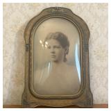Chicago Portrait Co. Large Arched Wood Frame with