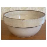 American Stoneware 4-Quart Mixing Bowl with Banded