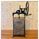 Dazey Churn and Manufacturing Company Model 330B C