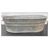 Vintage Galvanized Steel Oval Wash Tub with Handle